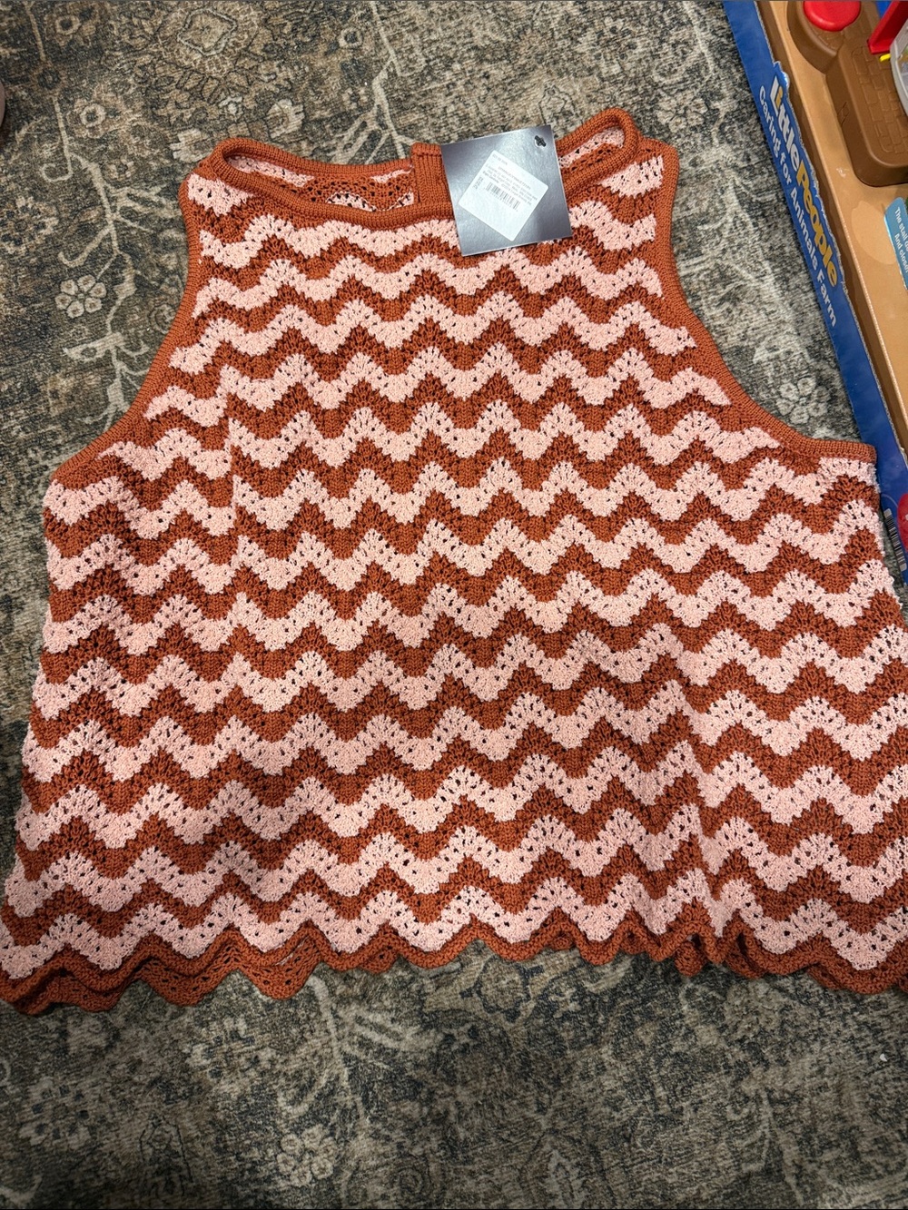 Sleeveless Chevron Crochet Tank in Rust & Blush AVA & VIV 2X new with tags